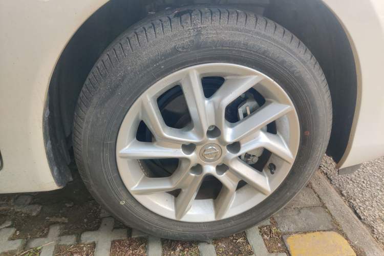 Used Nissan Tiida 2021 1.6L CVT Smart Drive Edition Right Front Wheel Hub