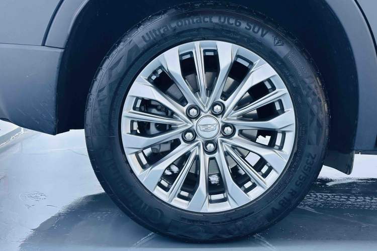 Used Cadillac XT4 2024 28T Two-Wheel-Drive Luxury Version