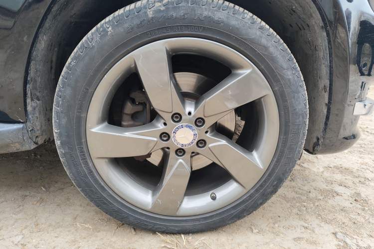 Used Mercedes-Benz GLK-Class 2013 GLK 300 4MATIC Dynamic Sunroof Model
