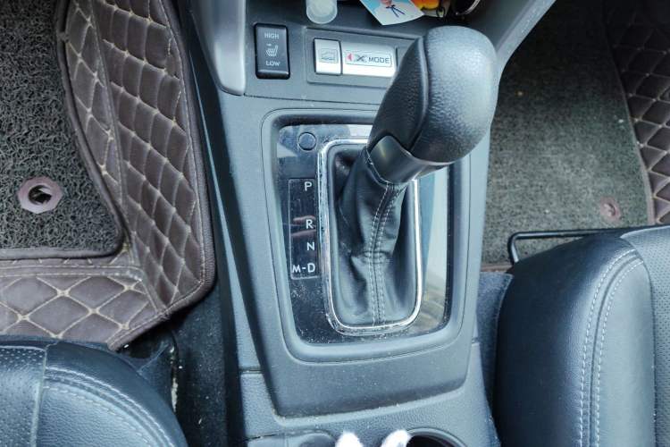 Used Subaru Forester 2015 2.0i Special Edition Commemorative Model