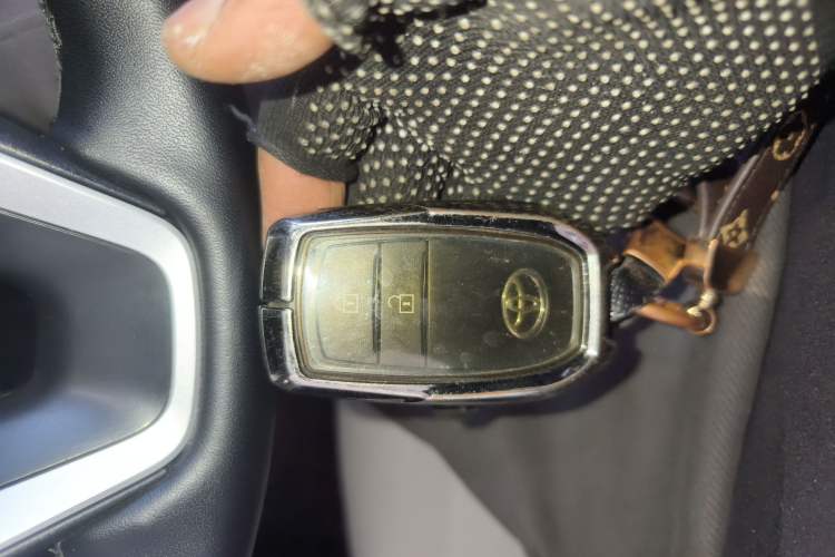 Used Toyota FRONTLANDER 2022 2.0L CVT Leading Edition
