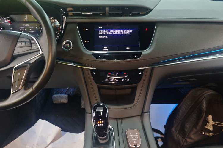 Used Cadillac XT5 2023 2.0T Two-Wheel-Drive Fashion Edition