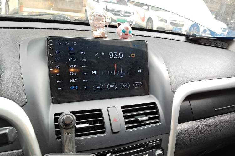 Used Bestune X80 2013 2.0L automatic luxury version