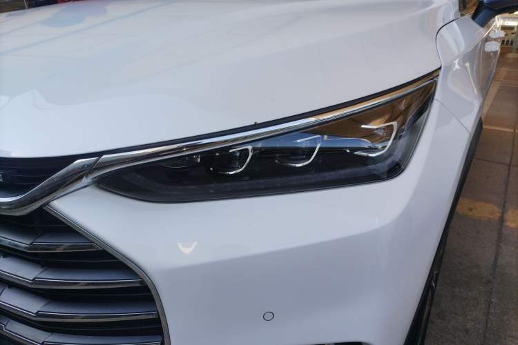 Used BYD Tang 2019 2.0T Automatic SmartConnect Luxury 7-Seater China VI Standard