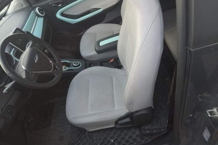 Used Chery New Energy Little Ant 2021 Revised Version 150 000 Yuan Ant Fan Edition New Ant Cool Edition Lithium Iron Phosphate
