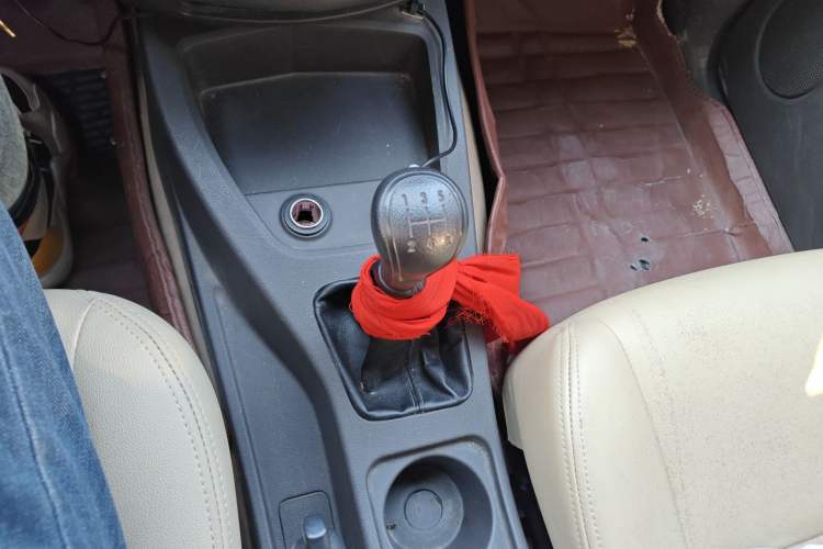 Used Wuling Hongguang 2015 1.5L S Basic Version China V Standard