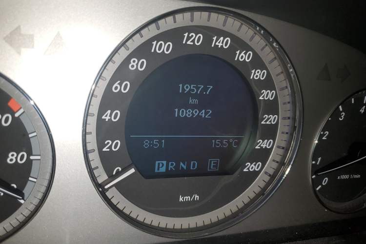 Used Mercedes-Benz GLK-Class 2011 GLK 300 4MATIC Dynamic Model