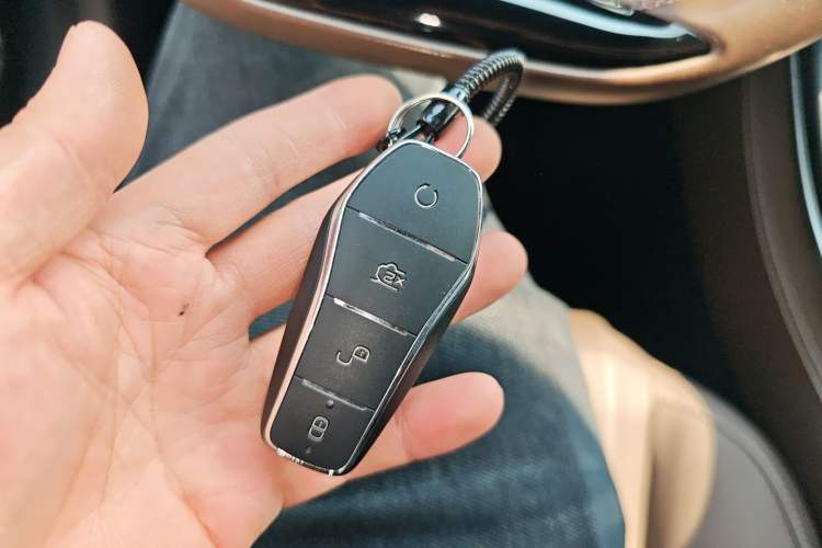 Used BYD Han 2022 DM-i 121KM Luxury Model