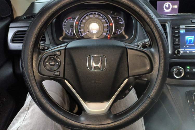 Used Honda CR-V 2015 2.0L two-wheel drive Fashion Edition
