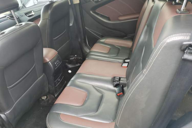 Used Dongfeng Fengon 580 2016 Revised Version 1.5T CVT Luxury Edition