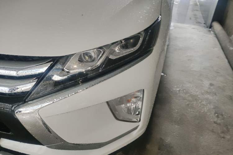 Used Mitsubishi Eclipse Cross 2021 1.5T CVT Two-Wheel Drive Belief Edition Left Front Headlight