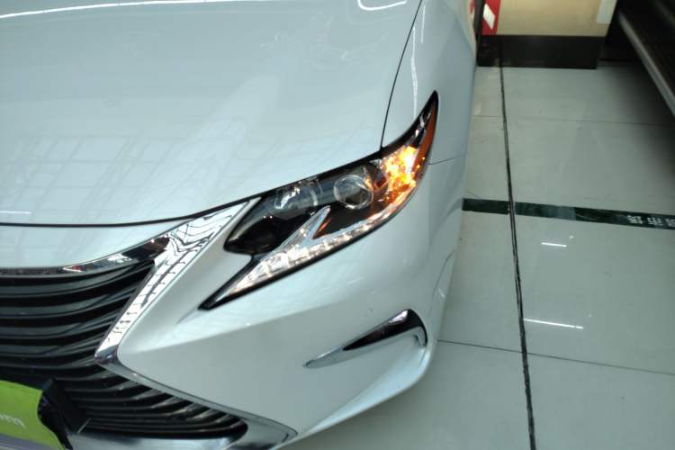 Used Lexus ES 2015 200 Elite Edition