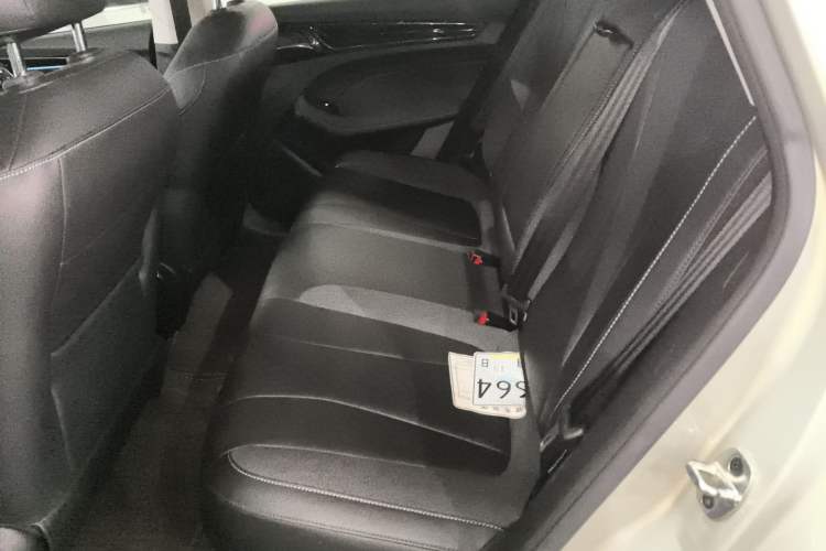 Used Roewe Ei5 2021 500 Admiration Edition Left Rear Seat