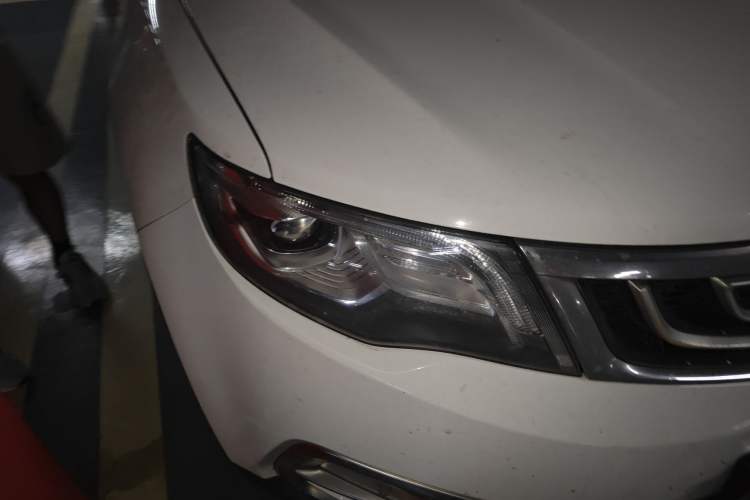 Used Geely Auto Emgrand X7 Sport 2016 1.8TD Automatic ZhiZun Version
