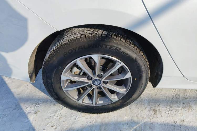 Used BYD Qin PLUS 2024 HONOR Edition DM-i 55KM Leading Model
