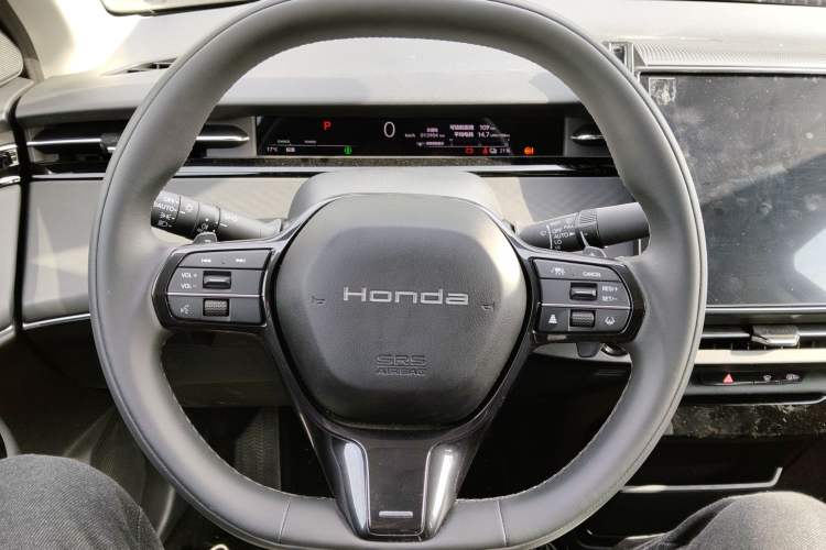 Used Honda e:NP2 2024 Advanced Edition Steering Wheel