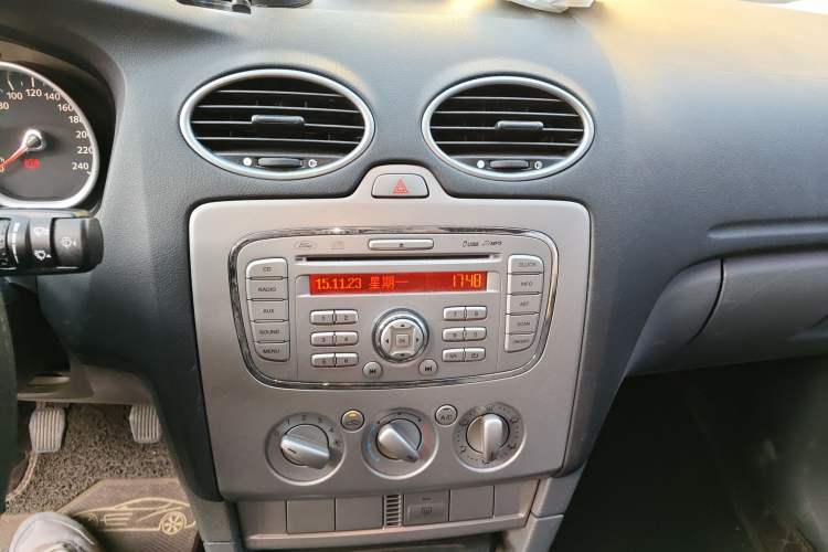 Used Ford Focus 2012 Hatchback Classic 1.8L Manual Base Model
