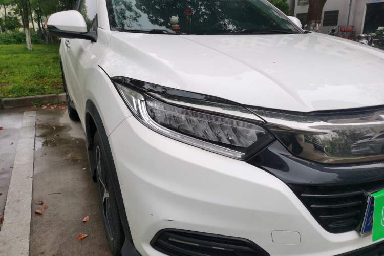 Used Honda Vezel 2020 1.5L CVT Luxury Edition Right Front Headlight