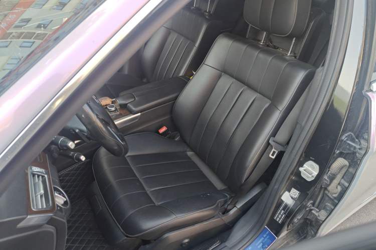 Used Mercedes-Benz E-Class 2015 Revised E 260 L