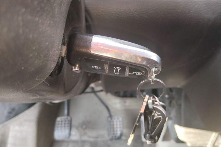 Used Wuling Rongguang 2021 1.5L Extended Standard Version with Power Steering L3C
