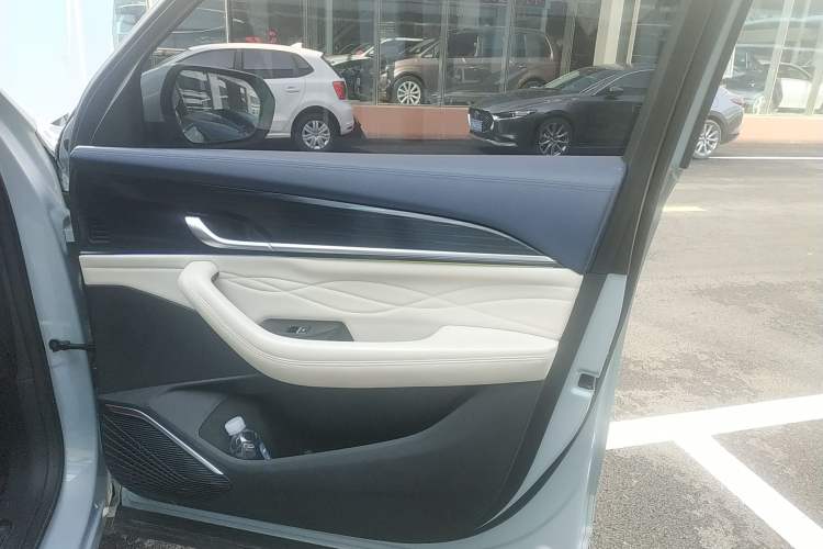 Used Geely Auto Monjaro L 2022 1.5T Leishen Hi·F Plug-in Hybrid Super Xun