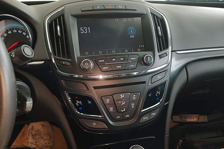 Used Buick Regal 2014 1.6T Fashionable Tech Edition
