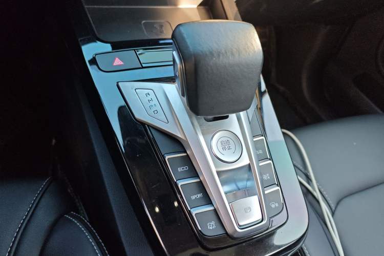 Used BYD Yuan New Energy 2019 EV535 High-Energy Leading Edition Gear Lever