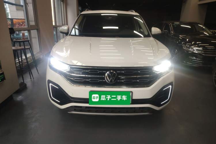 Used Volkswagen Tayron GTE Plug-in Hybrid 2020 1.4T Luxury Model Front