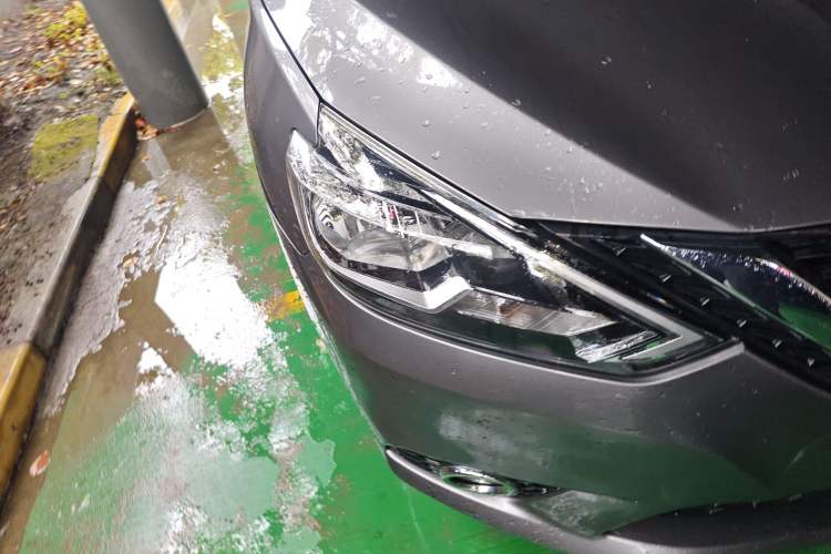 Used Nissan Sylphy 2021 Classic 1.6XL CVT Luxury Edition Right Front Headlight