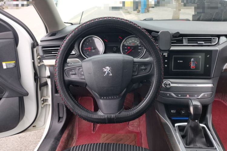 Used Peugeot 408 2016 1.6T Automatic Luxury Edition Steering Wheel