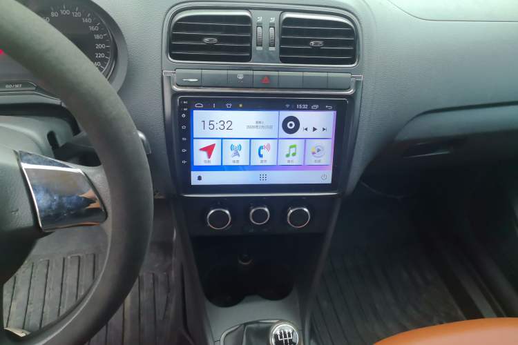 Used Volkswagen Polo 2011 1.4L Manual ZhiLe Edition