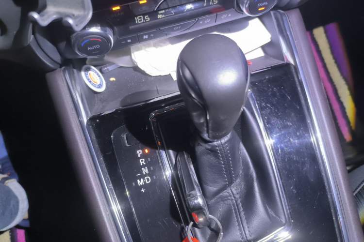 Used Mazda CX-8 2019 2.5L Two-Wheel Drive Luxury Version Gear Lever