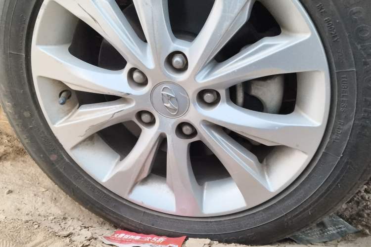 Used Hyundai Elantra (5th Generation / Langdong) 2016 1.6L Manual Luxury Model
