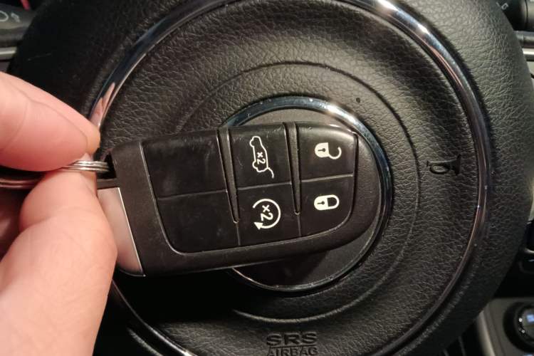 Used Jeep Compass 2019 220T Automatic Four-Wheel Drive High-Performance Flagship Edition
