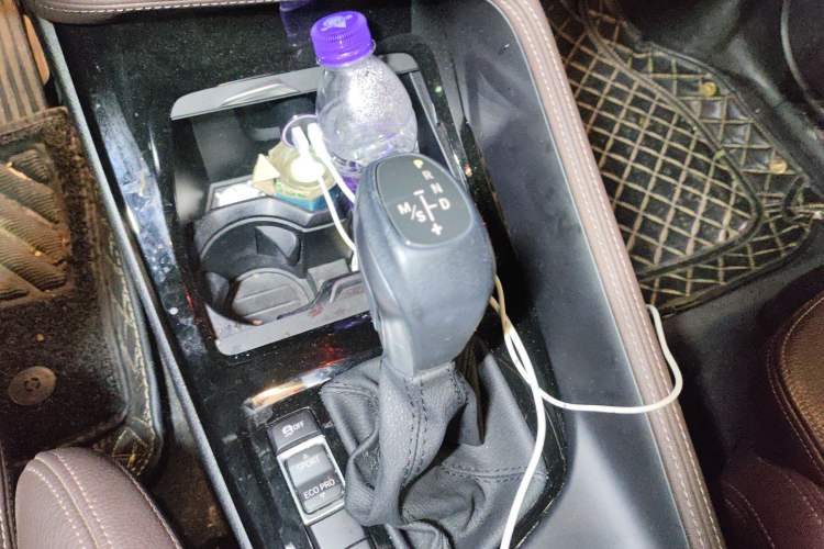 Used BMW X1 2019 sDrive18Li Premium Edition Gear Lever