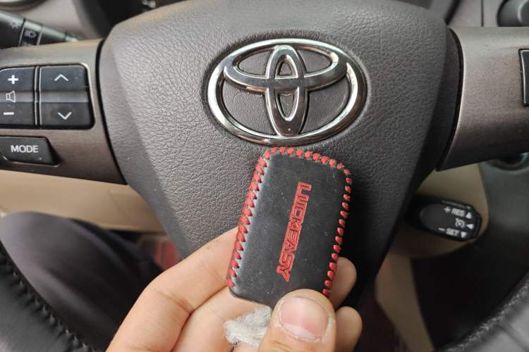 Used Toyota RAV4 2011 2.4L Automatic 4x4 Supreme Edition