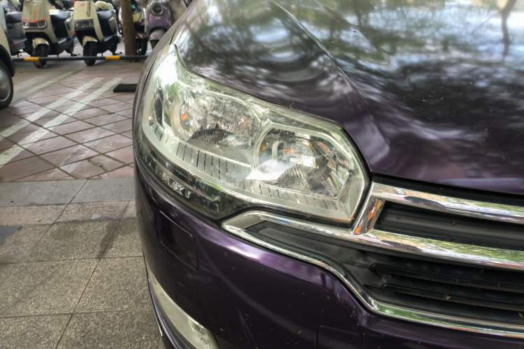 Used Citroen C5 2014 1.6T Automatic Luxury Model Right Front Headlight