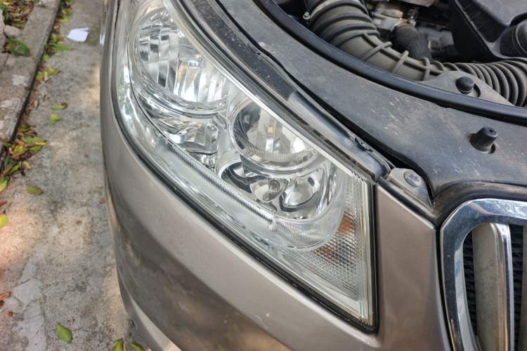 Used Buick LaCrosse 2011 2.4L SIDI Comfort Sunroof Version
