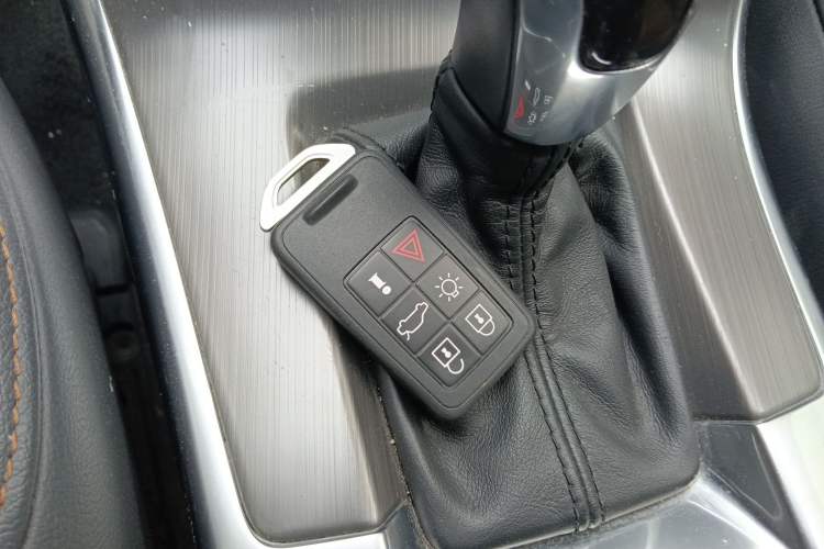 Used Volvo XC60 2015 T5 AWD Zhiyuan Edition
