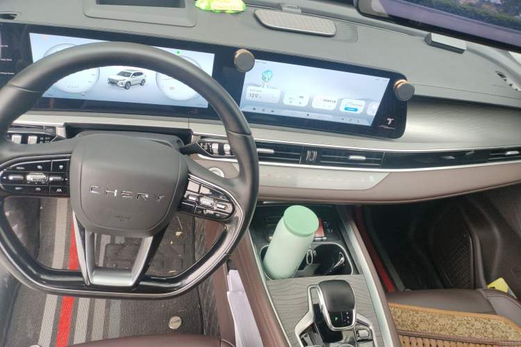 Used Chery Tiggo 8 PRO 2024 Champion Edition 290T Two-Wheel Drive Peak Version 5 Seats