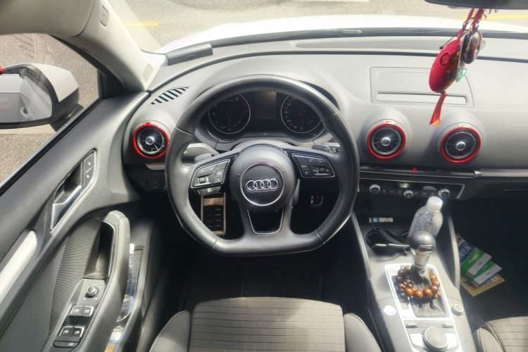 Used Audi A3 2020 Sportback 35 TFSI Sporty Model China VI