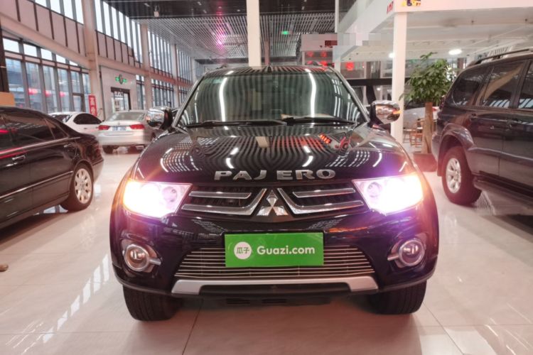 Used Mitsubishi Pajero Sport 2013 3.0L Automatic Two-Wheel Drive Luxury Edition
