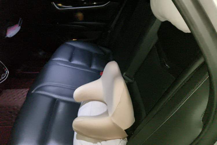 Used Cadillac XTS 2014 28T Luxury Model