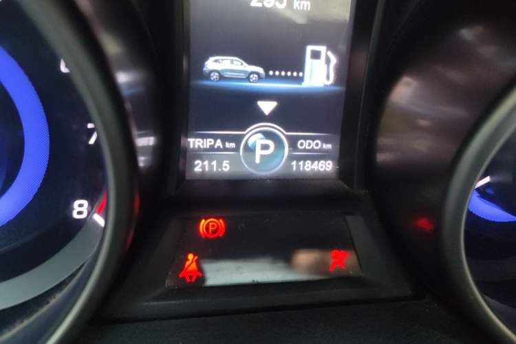 Used Changan CS75 2014 1.8T Automatic Elite Version China V Standard