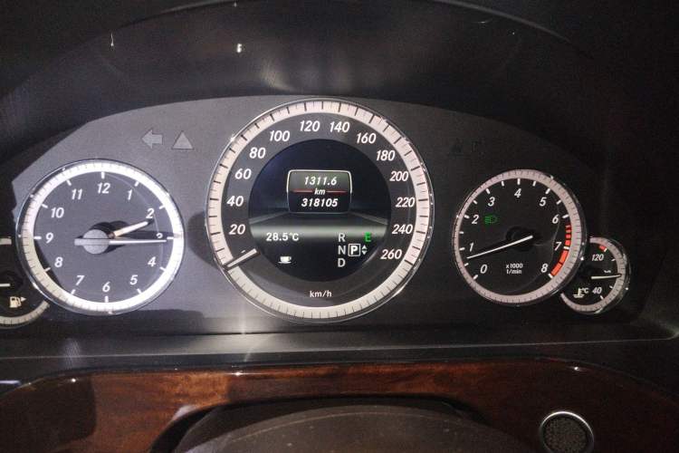Used Mercedes-Benz E-Class 2013 E 260 L CGI Elegant Model Instrument Cluster