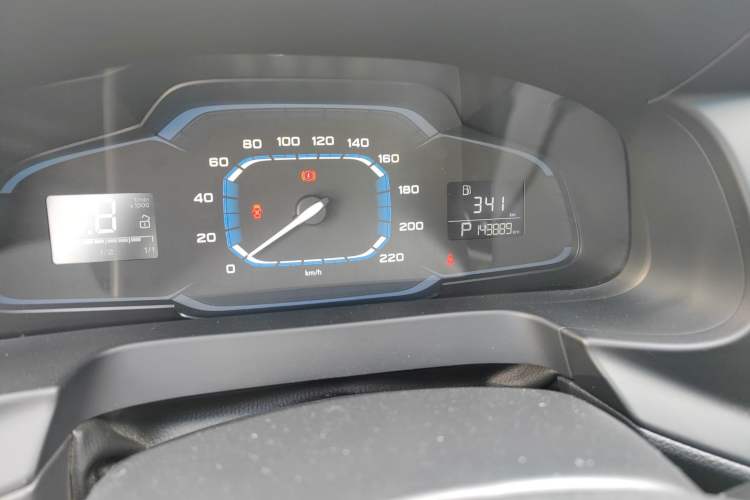 Used Roewe 360 2015 1.5L Automatic Luxury Edition
