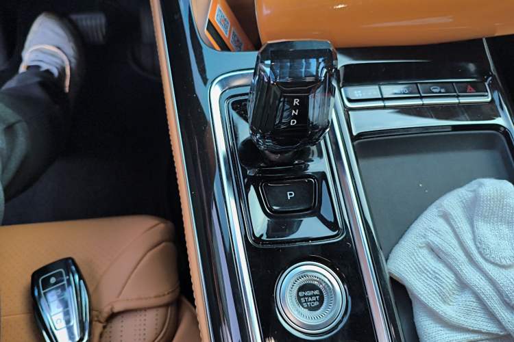 Used Geely Auto FX11 2025 4th Generation 1.5TD DCT Jinxiu