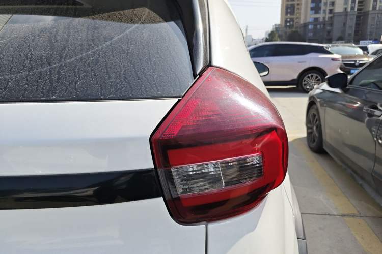 Used Chery Tiggo 3X 2021 PLUS 1.5L CVT Thrilling Red Date Edition