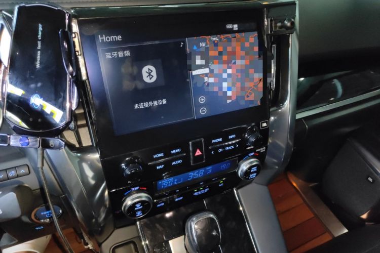 Used Toyota Vellfire 2020 Dual-Engine 2.5L HV Luxury Edition
