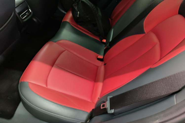 Used CHANGAN UNI-T 2020 1.5T Prestige Version
